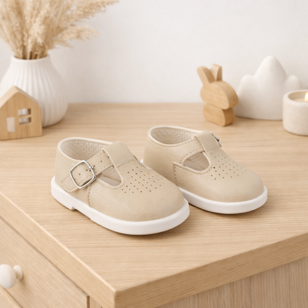 Baby Girls Outfit & Pre Walker Shoe Gift Set 0-9 Months