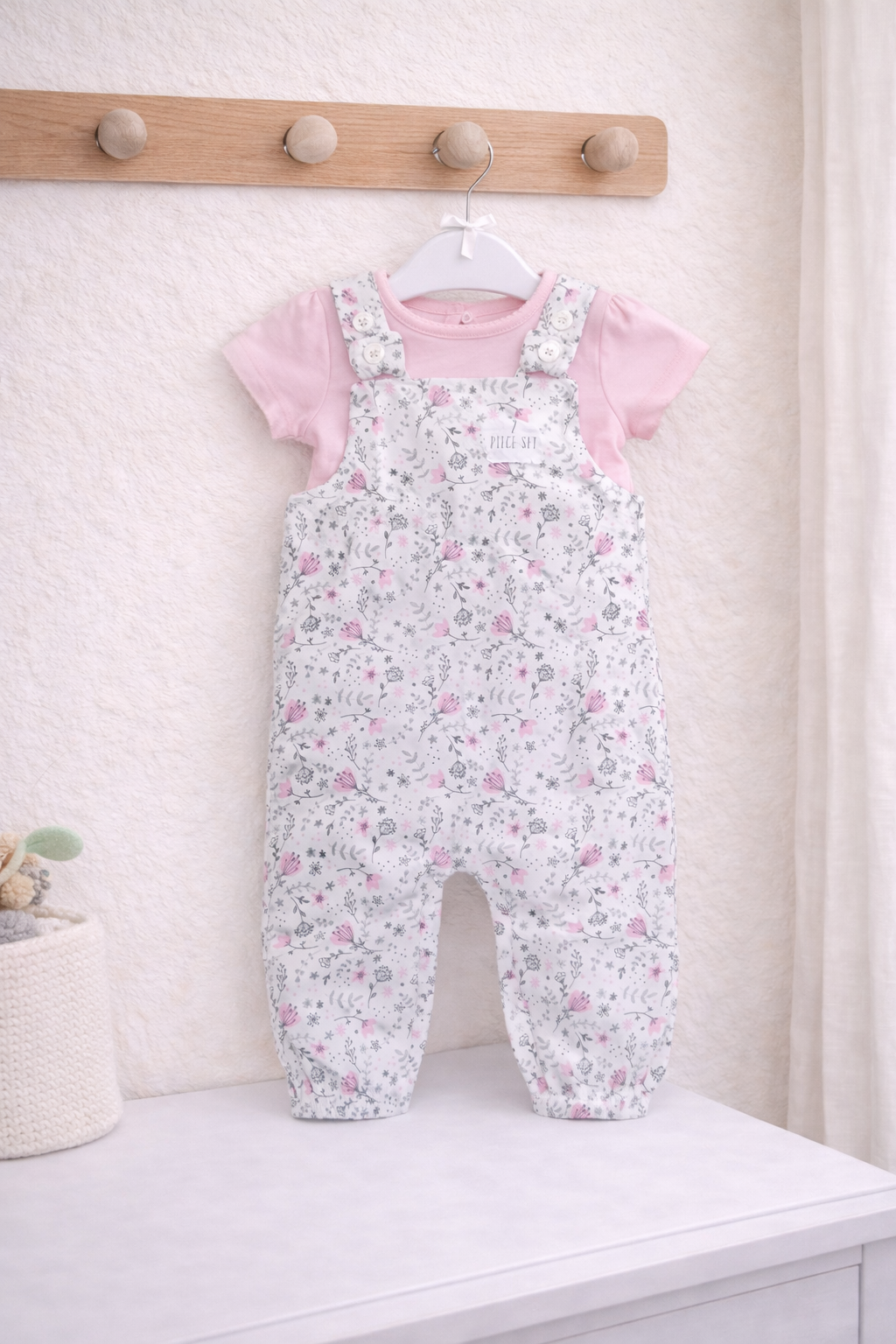 Baby Girl's Floral Dungaree & bodysuit Outfit 6-9 Months