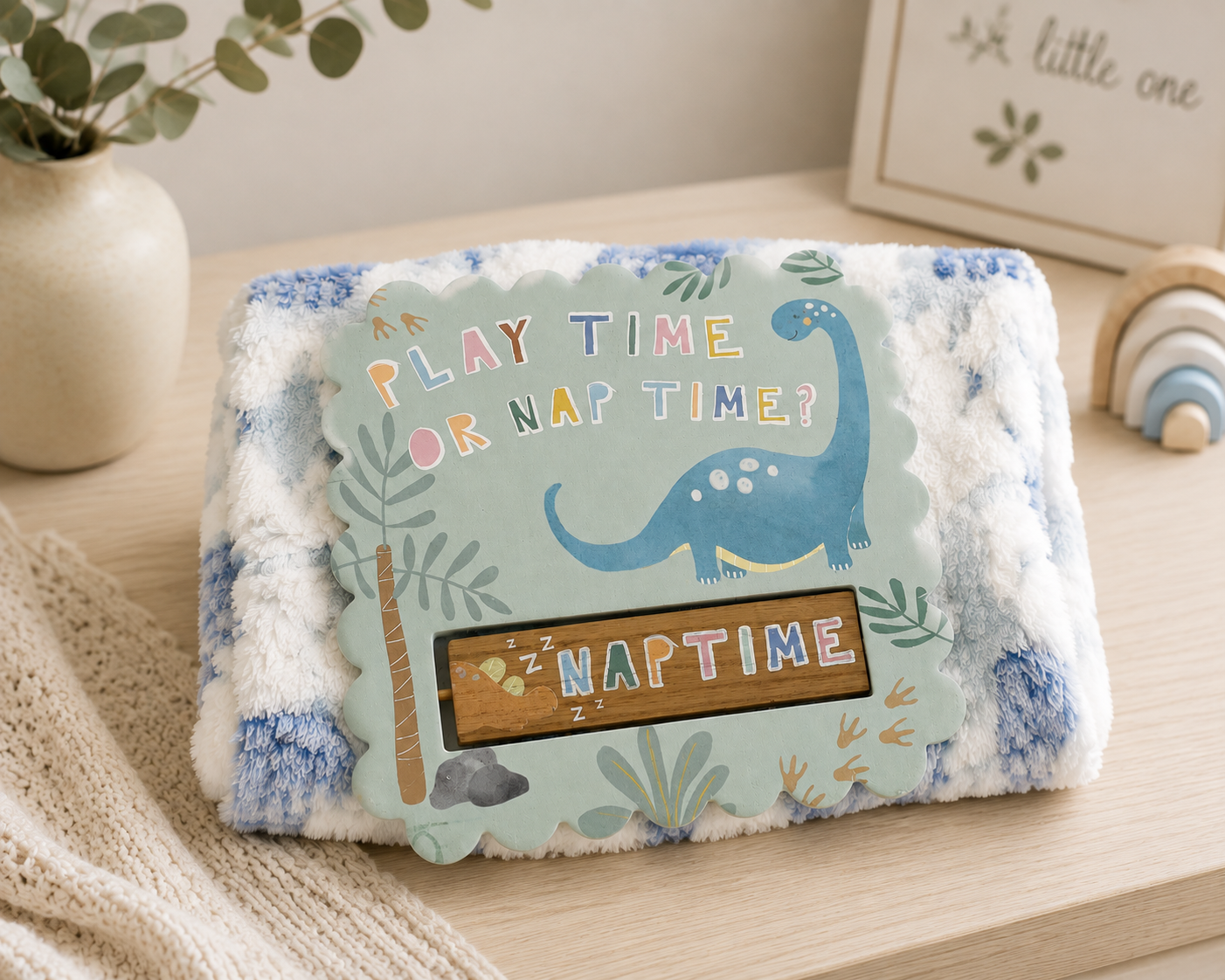 Bubbachubs Baby Boys Dinosaur Hooded Fleece & Playtime/Naptime Bedroom Plaque Gift Set