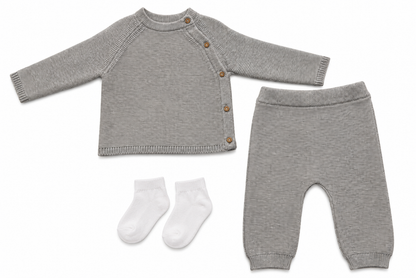 Bubbachubs Baby Knitted Sweater, Leggings & Socks Gift Set– 6–9 Months